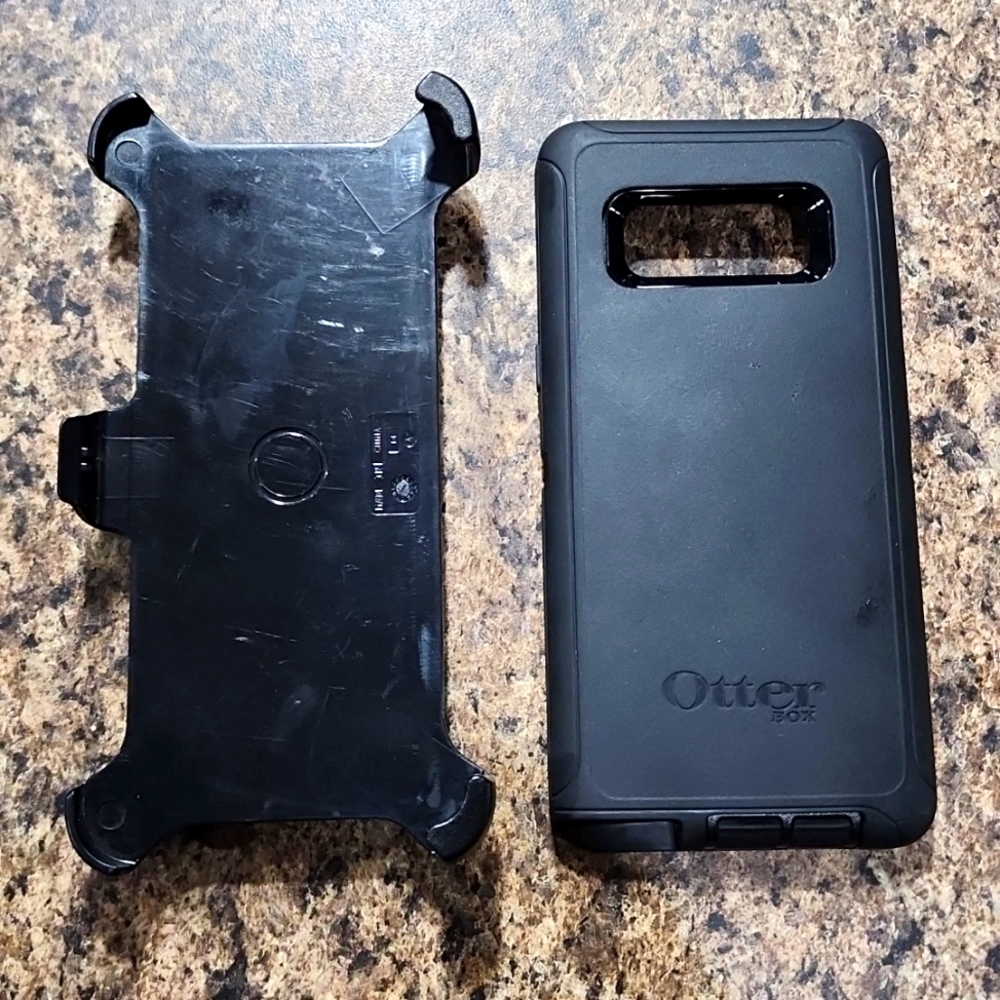 Otter box Samsung Note 8 defender case